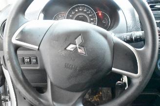 Mitsubishi Space-star 1.0 Cool+ picture 24