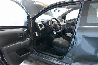 Peugeot 108 1.0 e-VTi Active picture 16