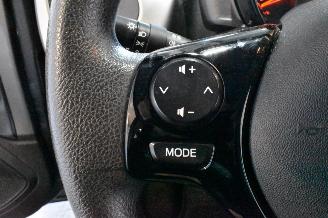 Peugeot 108 1.0 e-VTi Active picture 23