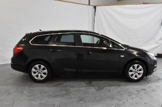 Opel Astra SPORTS TOURER picture 8