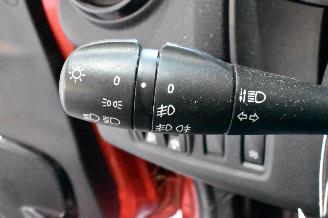 Renault Clio 0.9 TCe Limited picture 25