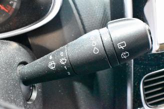 Renault Clio 0.9 TCe Limited picture 26