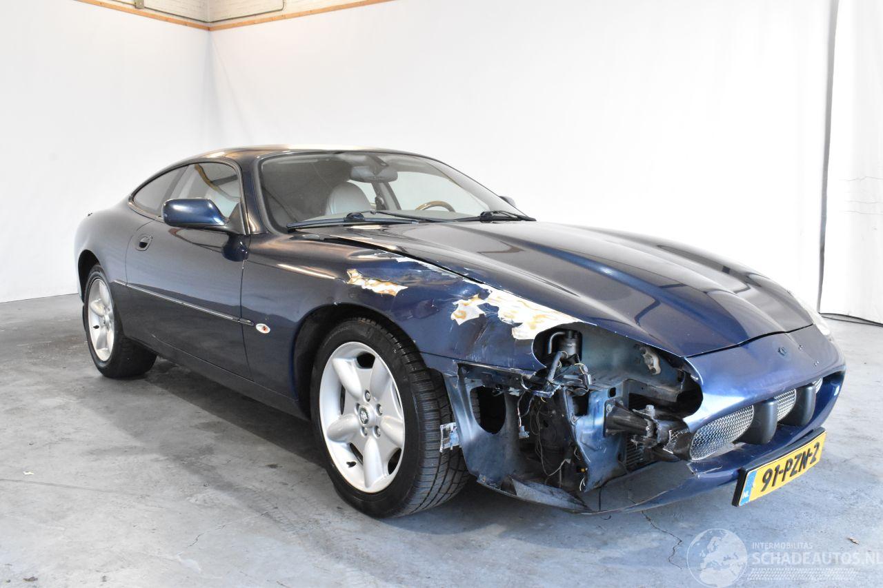 Jaguar Xk-8 4.0 V8 Coupé