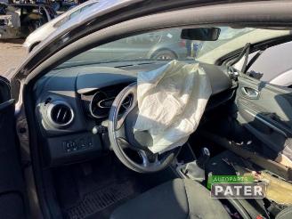 Renault Clio Clio IV Estate/Grandtour (7R), Combi 5-drs, 2012 / 2021 1.5 Energy dCi 90 FAP picture 8