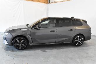 Opel Astra SPORTS TOURER 1.2 T. Hyb. GS LINE picture 4