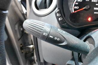 Ford Ka 1.2 Style s/s picture 21