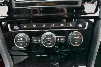 Volkswagen Golf 1.2 TSI Bns Edition picture 31