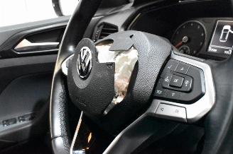 Volkswagen T-Cross 1.0 TSI Life picture 18