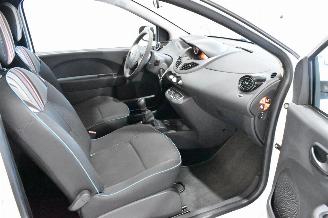 Renault Twingo 1.2 16V Collection picture 13