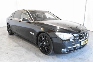 Vaurioauto  passenger cars BMW 7-serie 730Ld High Executive 2012/6