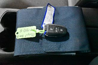 Peugeot 3008 1.6 e-THP GT Line picture 36