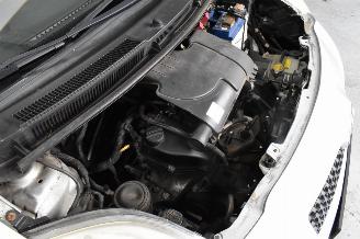 Toyota Yaris  picture 12