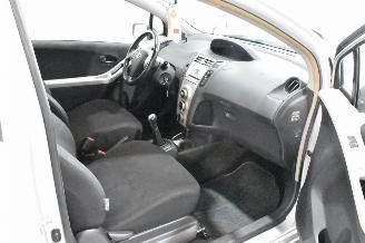 Toyota Yaris  picture 13