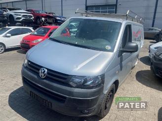 Vrakbiler auto Volkswagen Transporter Transporter T5, Van, 2003 / 2015 2.0 TDI BlueMotion 2014/5