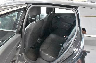 Renault Clio 0.9 TCe Limited picture 14