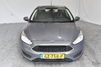 Ford Focus 1.0 Trend Edition picture 2