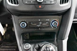 Ford Focus 1.0 Trend Edition picture 28