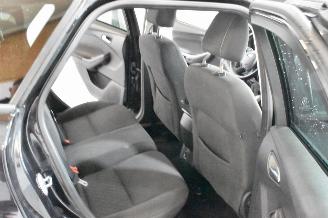 Ford Focus 1.0 EcoBoost Trend picture 13