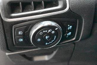 Ford Focus 1.0 EcoBoost Trend picture 25