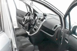 Opel Agila 1.0 Berlin picture 13