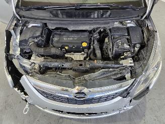 Opel Zafira 1.4 picture 19
