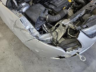 Opel Zafira 1.4 picture 11