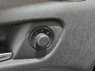 Opel Zafira 1.4 picture 36