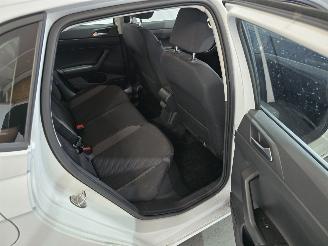 Volkswagen Polo 1.0 TSI Life picture 17