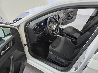 Volkswagen Polo 1.0 TSI Life picture 20