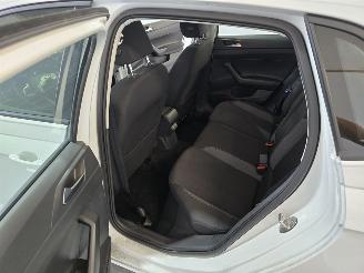 Volkswagen Polo 1.0 TSI Life picture 19