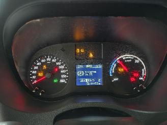 Mercedes eSprinter L2H2 55kWh picture 26