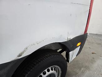 Mercedes eSprinter L2H2 55kWh picture 18