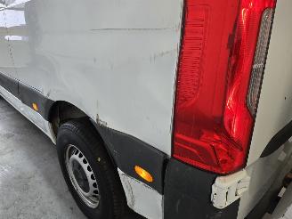 Mercedes eSprinter L2H2 55kWh picture 19