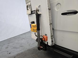 Mercedes eSprinter L2H2 55kWh picture 21