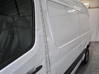 Mercedes eSprinter L2H2 55kWh picture 17