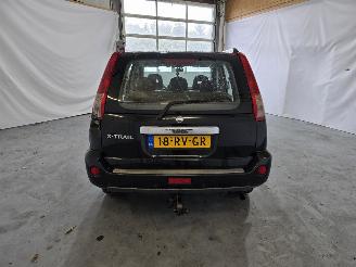 Nissan X-Trail 2.0 Comfort 2wd picture 6