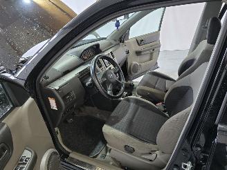 Nissan X-Trail 2.0 Comfort 2wd picture 17
