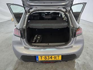 Peugeot 208 1.2 PureTech Active picture 17
