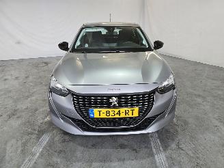 Peugeot 208 1.2 PureTech Active picture 2