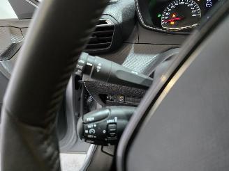 Peugeot 208 1.2 PureTech Active picture 24