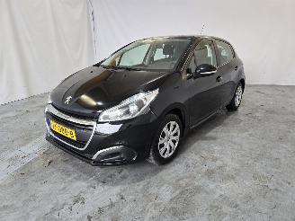 Peugeot 208 1.2 PureT. Blue Lion picture 3
