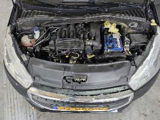 Peugeot 208 1.2 PureT. Blue Lion picture 10