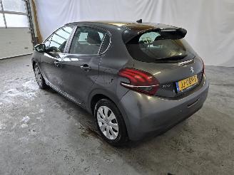 Peugeot 208 1.2 PureT. Blue Lion picture 5