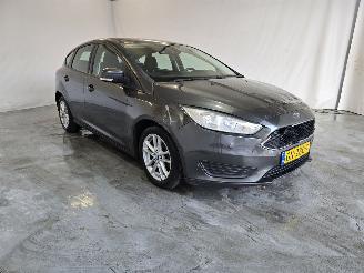 Auto incidentate Ford Focus 1.0 1.0 Trend Edition 2015/7