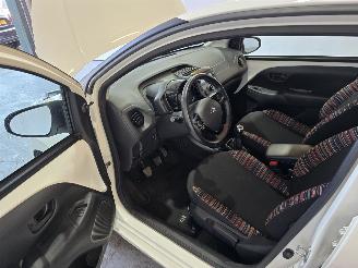 Citroën C1 1.0 VTi Feel picture 18