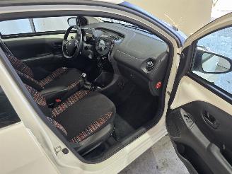 Citroën C1 1.0 VTi Feel picture 13