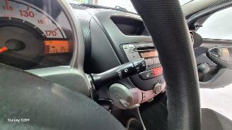 Toyota Aygo 1.0-12V + picture 15