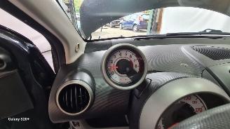 Toyota Aygo 1.0-12V + picture 19