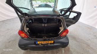 Toyota Aygo 1.0-12V + picture 12