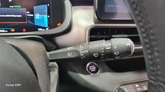 Jeep Avenger Summit 54kWh picture 23